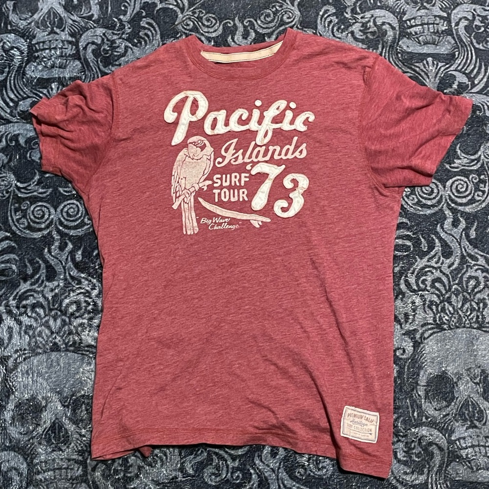 Old Navy T-shirt